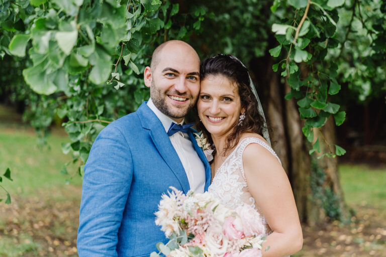 Freie Trauung auf Schloss Proschwitz – schöne Hochzeitsfotos trotz Regen