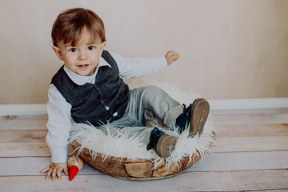 Babyfotografie von Babys und Neugeborenen bei den Familien zuhause