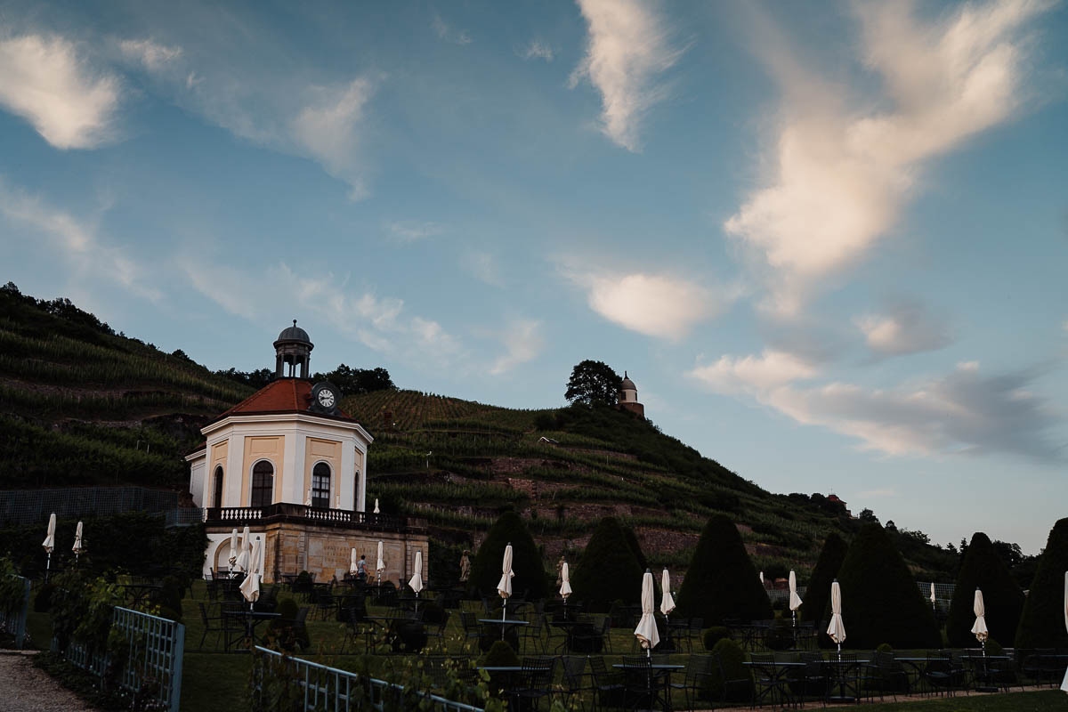 Das Belvedere in Radebeul am Abend.