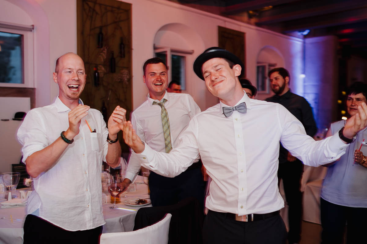Partybilder sind das Highlight jeder Hochzeit.